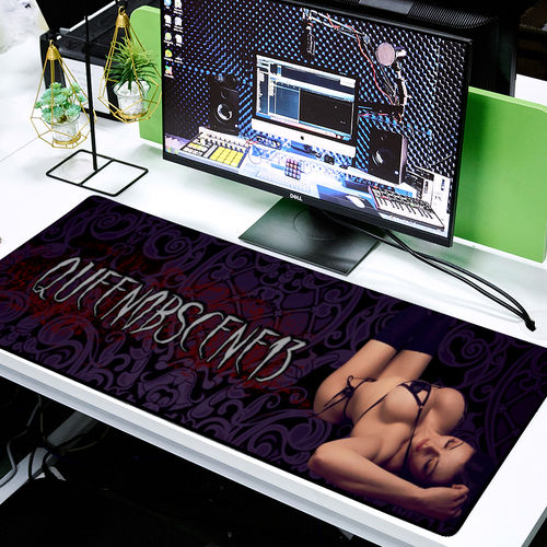 QueenObscene13 Deskmat